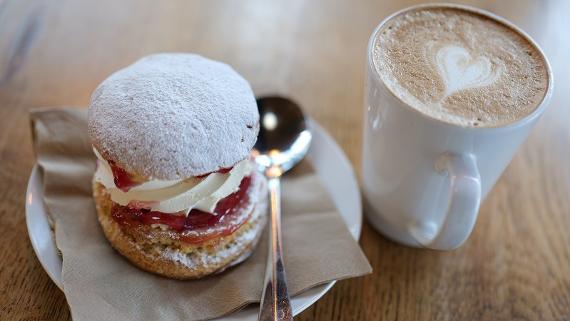 Coffee and cake