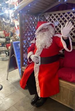 Santa waving
